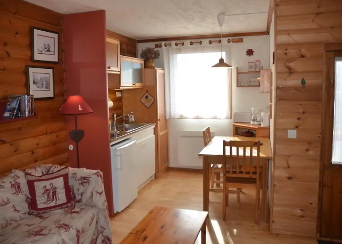 Chalet Rouge Sorbier